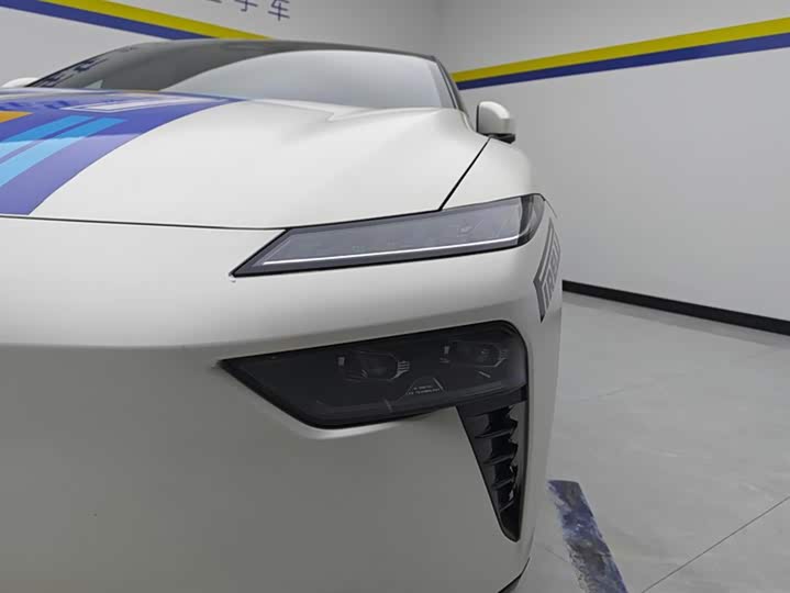 Фото 5 - Dongfeng Yipai eπ 007