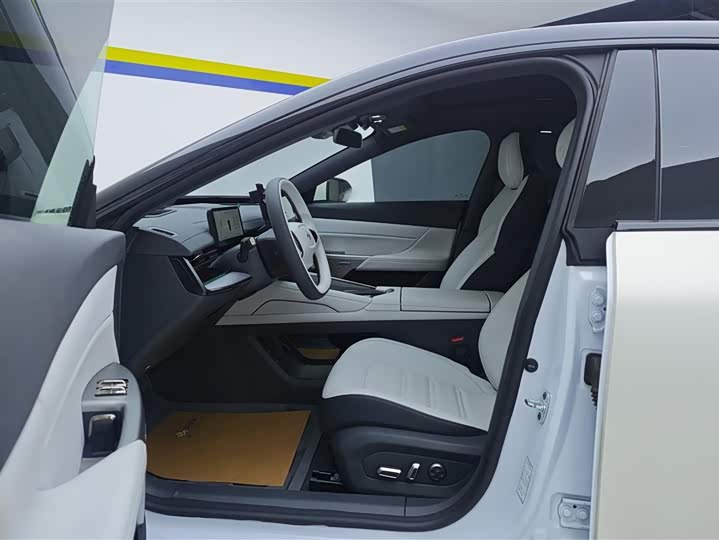 Фото 9 - Dongfeng Yipai eπ 007