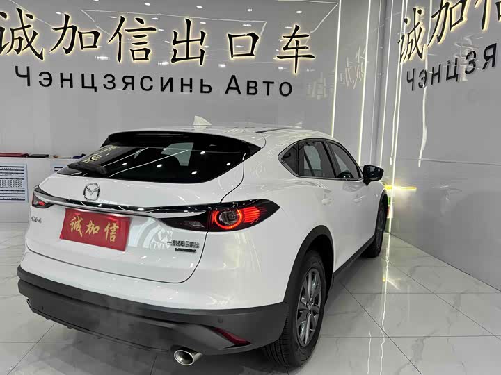 Фото 3 - Mazda CX-4