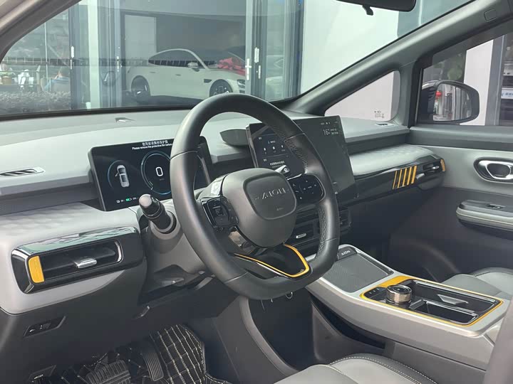 Фото 6 - GAC Aion Y