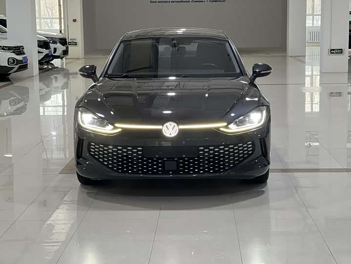 Фото 2 - Volkswagen Lamando L