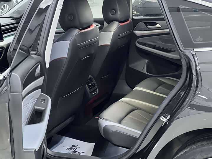 Фото 5 - Volkswagen Lamando L