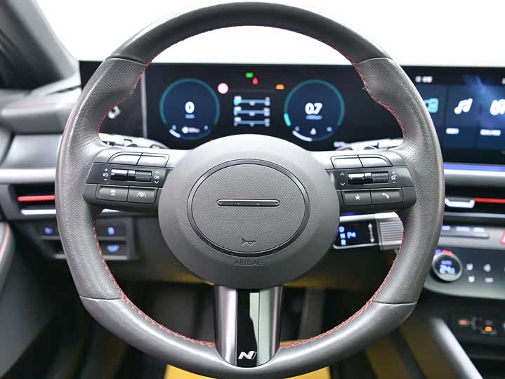 Фото 7 - Hyundai Sonata N Line