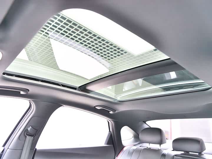 Фото 8 - Hyundai Sonata N Line