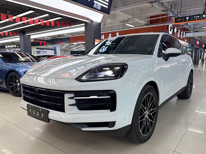 Фото 1 - Porsche Cayenne