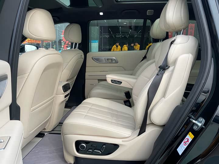 Фото 6 - Changan Deepal S09