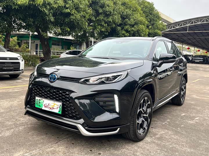 Фото 1 - Toyota Wildlander Hybrid