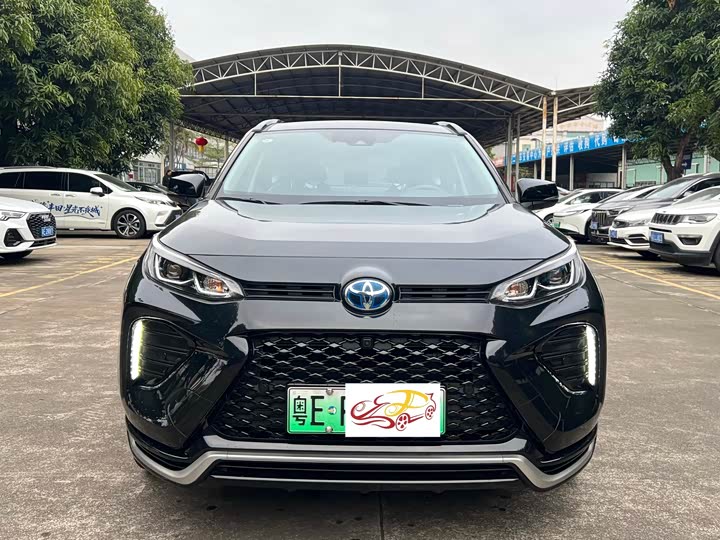 Фото 2 - Toyota Wildlander Hybrid