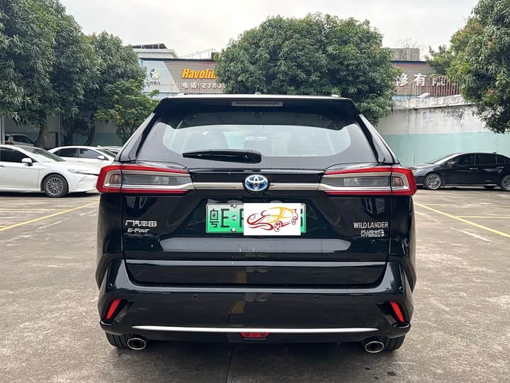 Фото 8 - Toyota Wildlander Hybrid