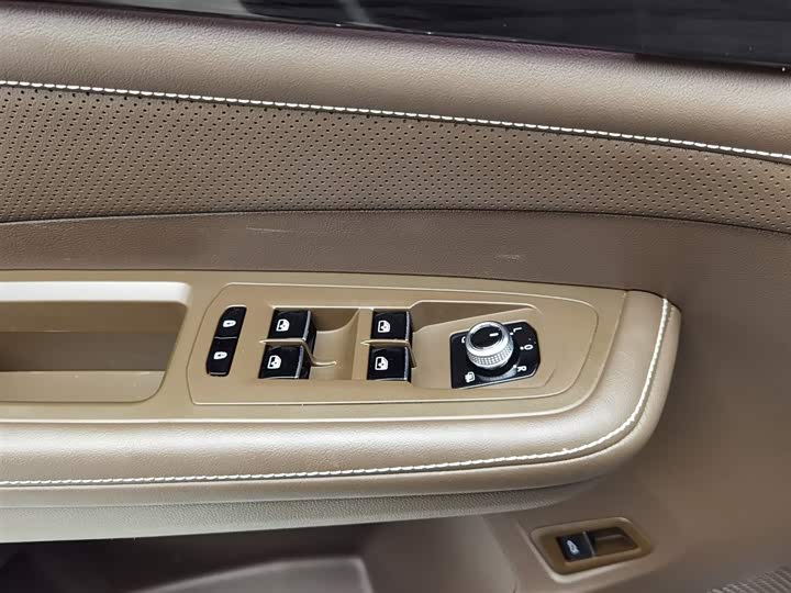 Фото 9 - Volkswagen Viloran