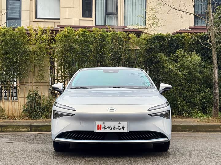 Фото 2 - GAC Aion S Max