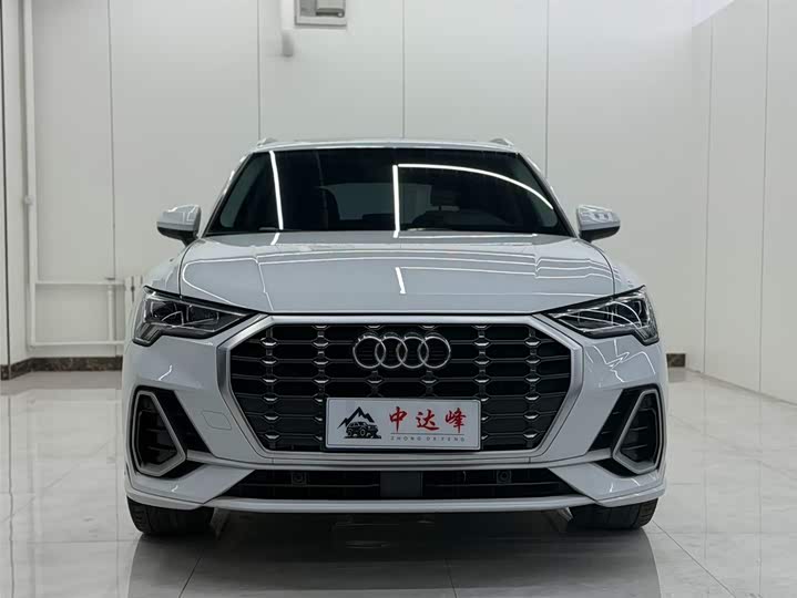 Фото 3 - Audi Q3