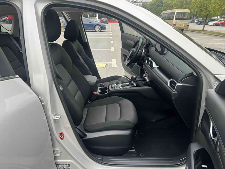 Фото 9 - Mazda CX-5