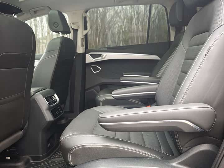 Фото 7 - Volkswagen Talagon