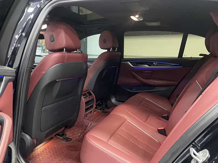 Фото 7 - BMW 5 Series