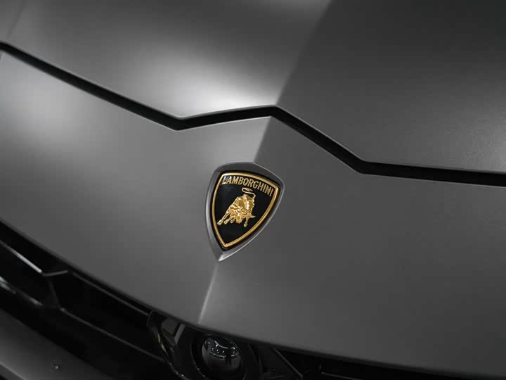 Фото 5 - Lamborghini Urus