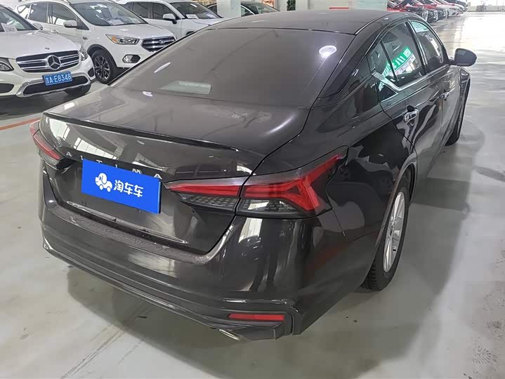 Фото 3 - Nissan Teana