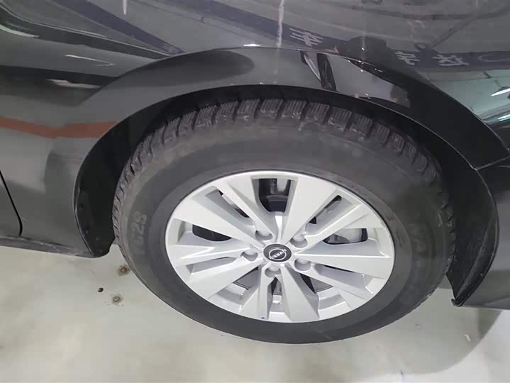 Фото 6 - Nissan Teana