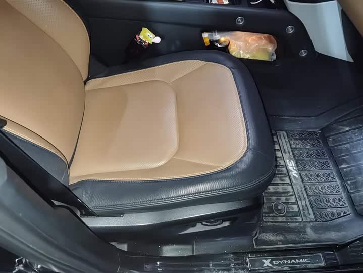 Фото 8 - Land Rover Defender