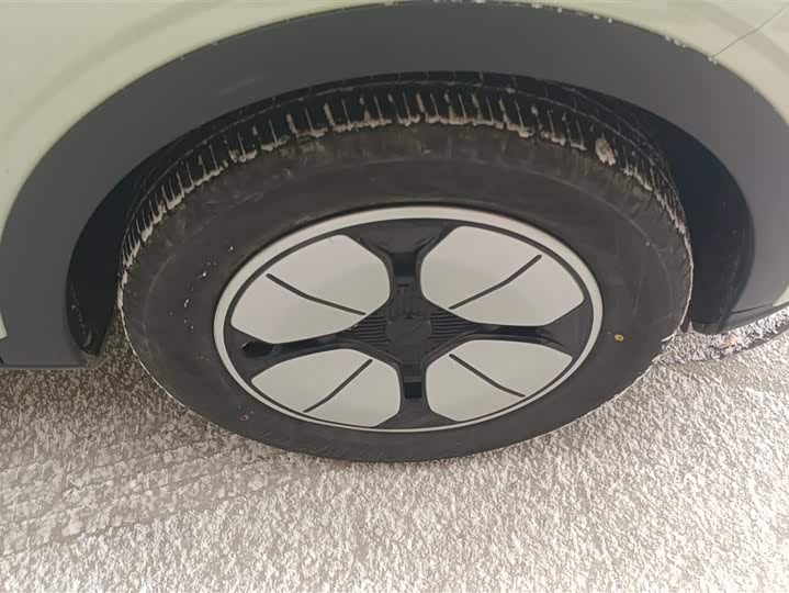 Фото 6 - Geely Galaxy Geome