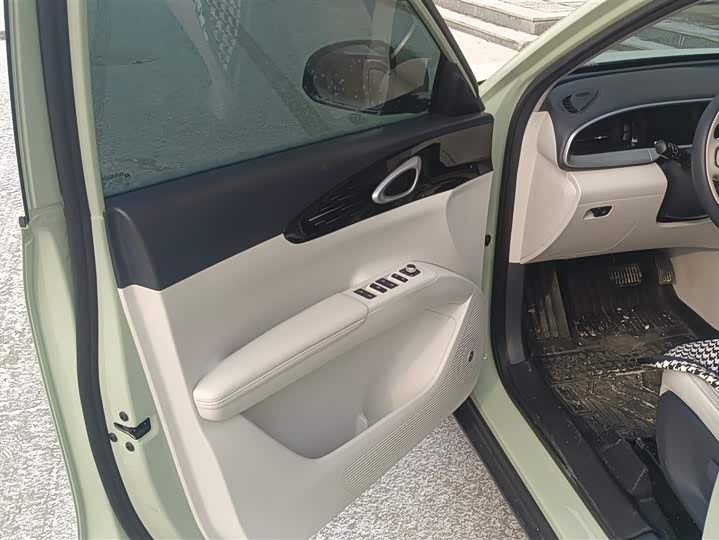 Фото 7 - Geely Galaxy Geome