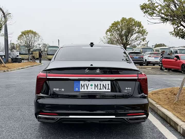 Фото 5 - Hongqi H5