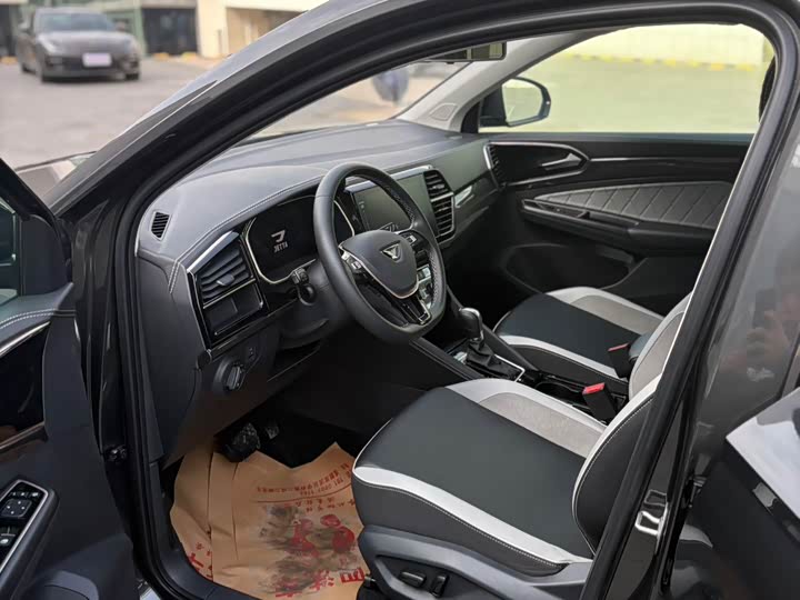 Фото 4 - Jetta VS7