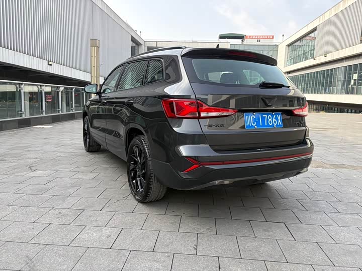 Фото 8 - Jetta VS7