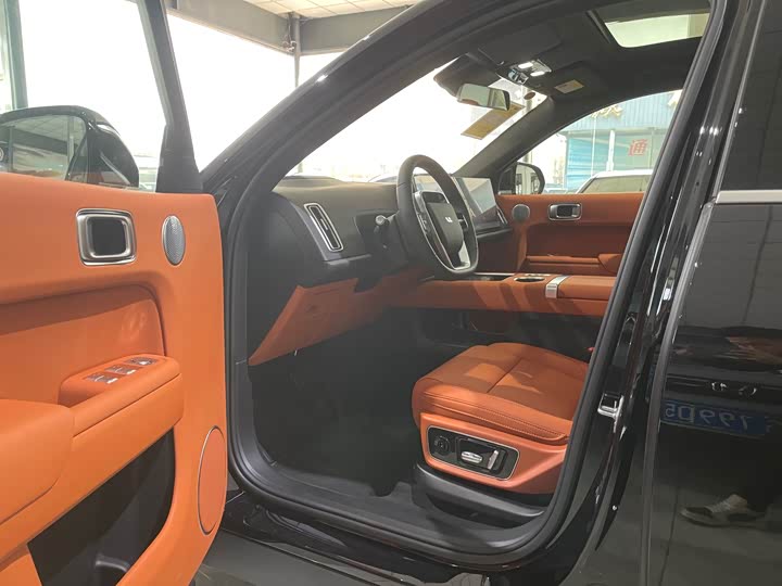 Photo 4 - LiXiang L7