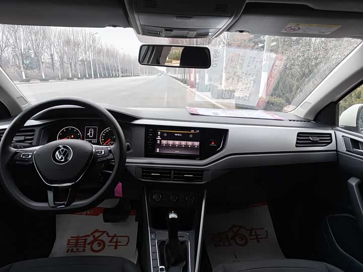 Фото 5 - Volkswagen Polo