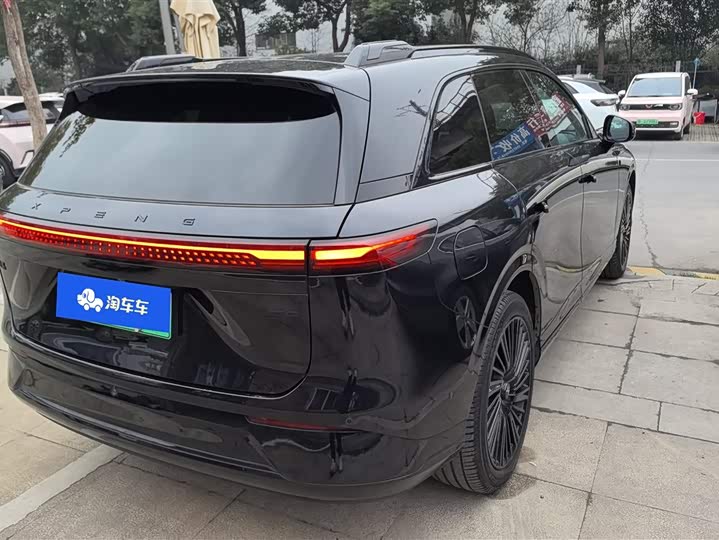 Фото 3 - XPeng G9