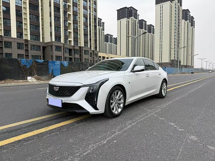 Фото 1 - Cadillac CT5