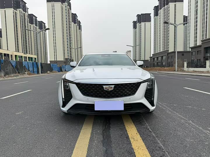 Фото 2 - Cadillac CT5