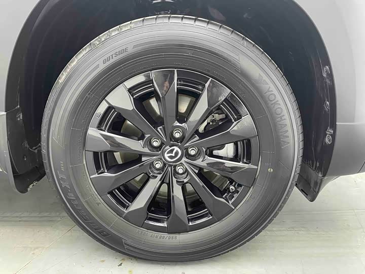 Фото 8 - Mazda CX-50