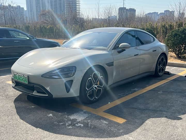 Фото 1 - Xiaomi SU7