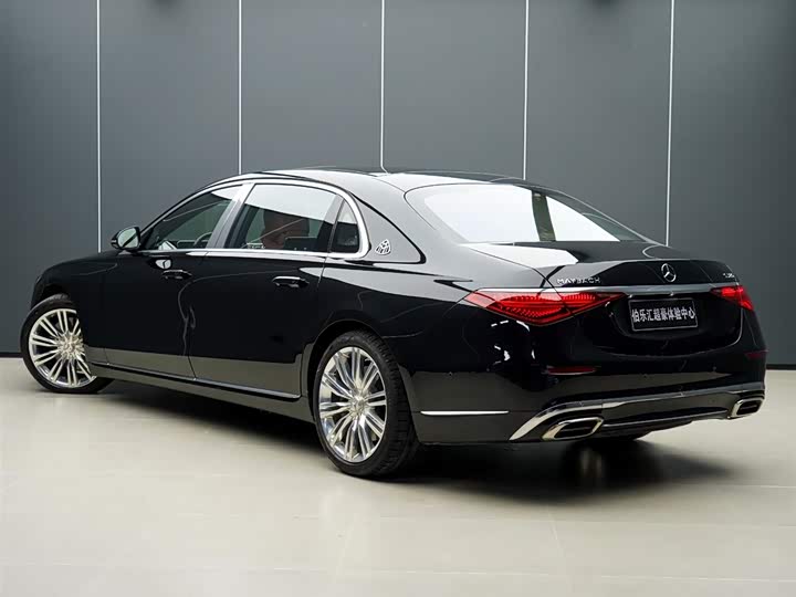 Фото 5 - Mercedes-Benz Maybach S-Class