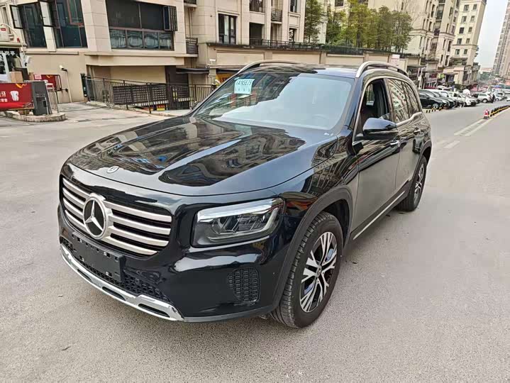 Фото 1 - Mercedes-Benz GLB-Class