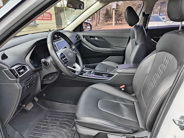 Фото 4 - Hyundai ix25 (Mufasa)