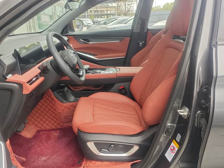 Фото 9 - Changan CS75 Plus