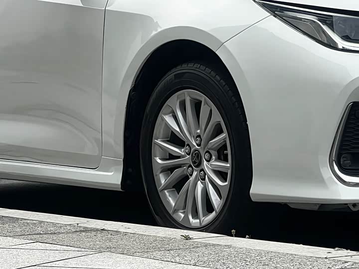 Фото 6 - Toyota Allion