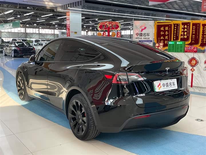 Фото 5 - Tesla Model Y