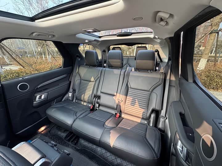 Фото 9 - Land Rover Discovery