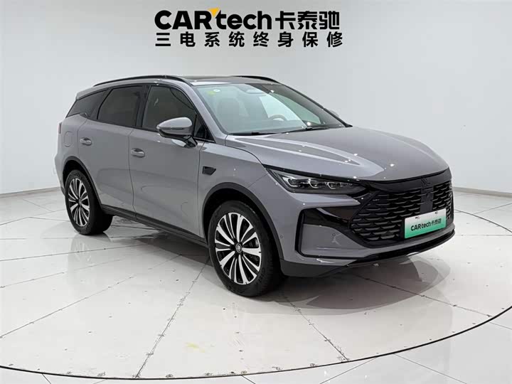 Фото 4 - BYD Tang Hybrid/EV