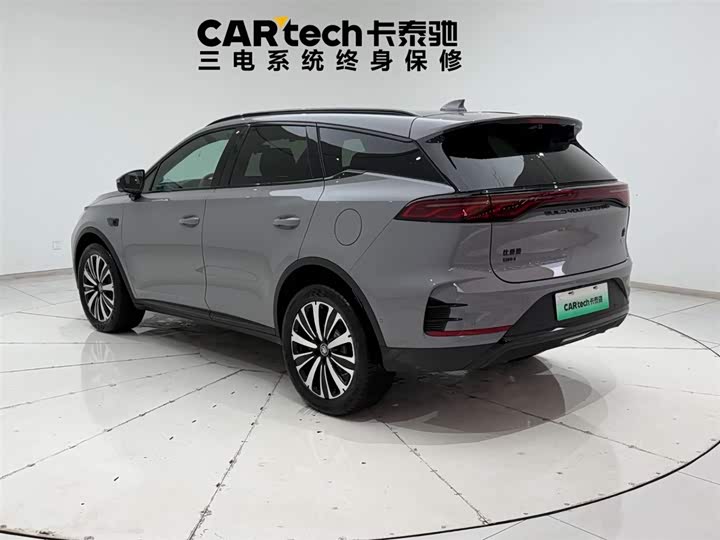 Фото 7 - BYD Tang Hybrid/EV