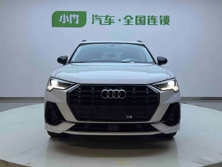 Фото 2 - Audi Q3