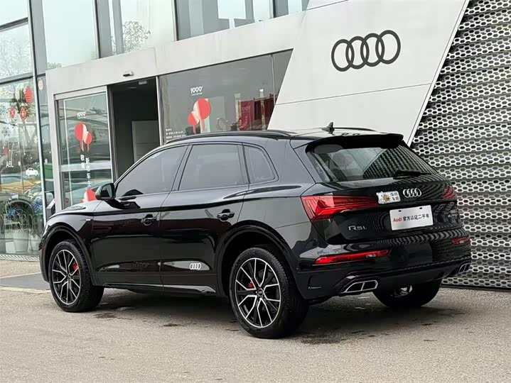 Фото 4 - Audi Q5L