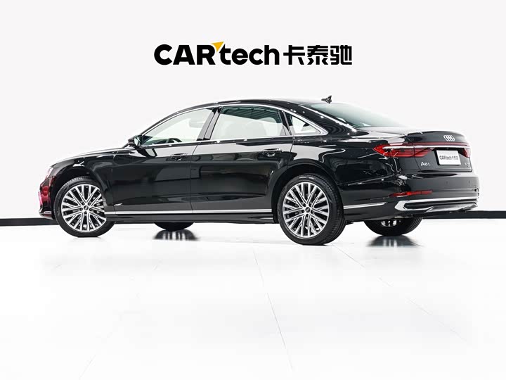 Фото 6 - Audi A8