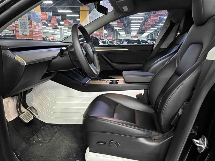 Фото 5 - Tesla Model Y