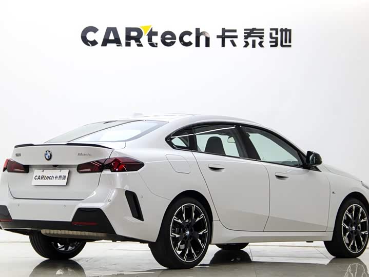 Фото 6 - BMW 2 Series