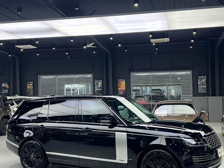 Photo 5 - Land Rover Range Rover